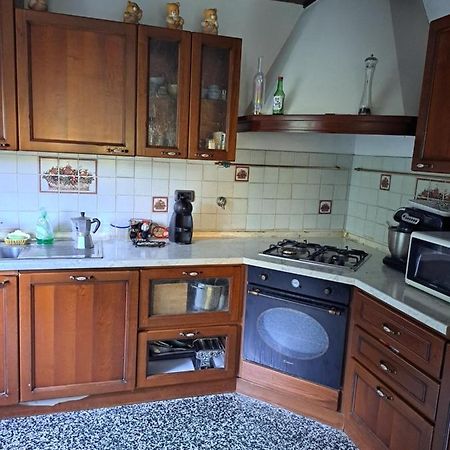 The Giaggiolo'S House Apartment Serra Ricco ภายนอก รูปภาพ